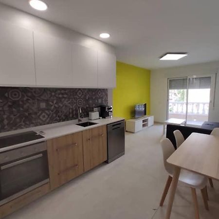Acogedor Apartamento A 100 Mtr De La Playa, 1 Dormitorio Y Salon Con Sofa Cama Oropesa del Mar Exteriör bild